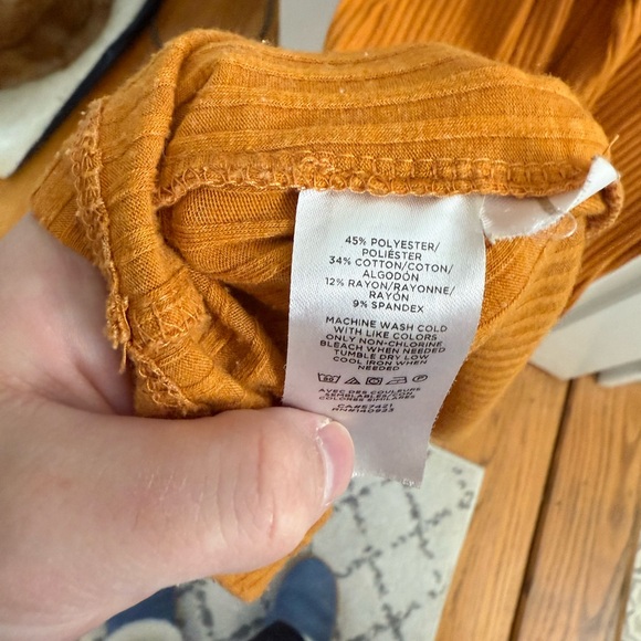 LOFT Ribbed Orange Dress - Picture 5 of 5